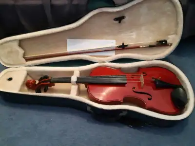 Heavenly sounding  full size Viola, View more