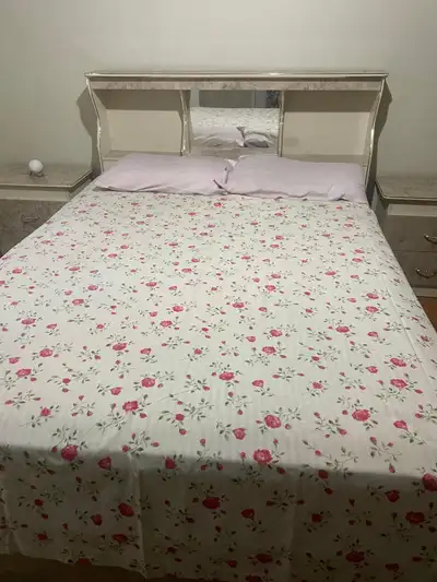 A well furnished private room on upper level in a clean and calm house is for rent for nice and vege...