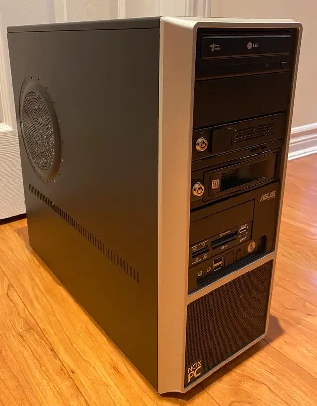 Desktop PC  in Desktop Computers in Markham / York Region - Image 4
