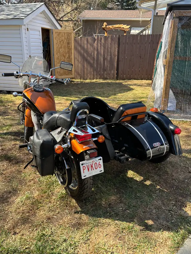 2014 Suzuki Boulevard S40 in Street, Cruisers & Choppers in Edmonton - Image 5