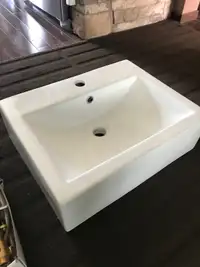  Sink and faucet 
