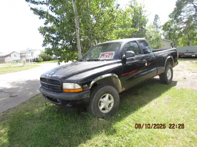 1998 Dodge Dakota Sport V6 for sale. please call 780-835-1642, will not respond to messages or email...