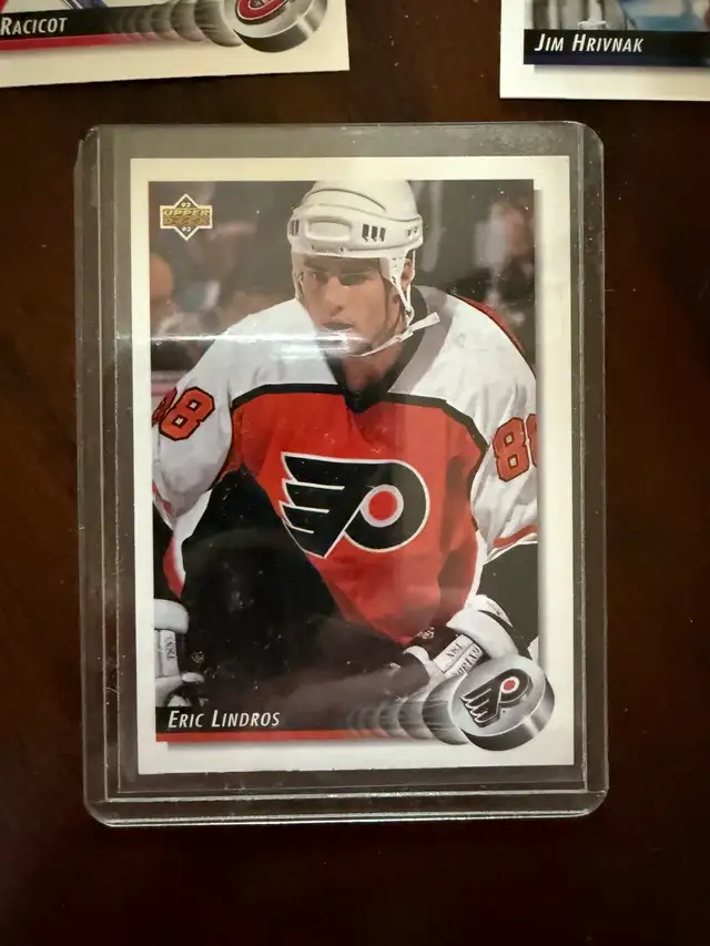 Hockey Card Sets - (1992/93 Upper Deck 1-640) & more! in Arts & Collectibles in Calgary - Image 3