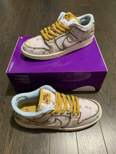 Brand new size 12 mens. No lid for the box.