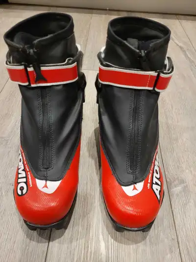 ATOMIC SKI BOOTS JR WORLD CUP PURSUIT SIZE 4/36  cross-country , View more