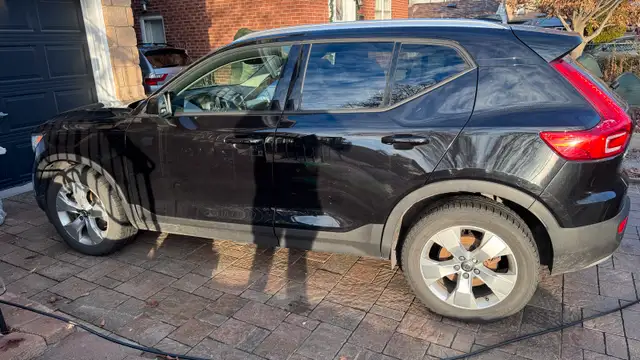 Volvo XC40 2021 4 Winter Michelin Tires & 4 Volvo Rims in Tires & Rims in City of Toronto - Image 6