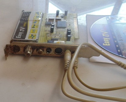 Carte Video Easy TV MPEG dans Accessoires pour télé et vidéo  à Sherbrooke - Image 2
