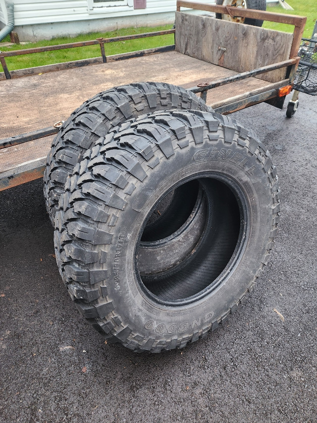 285/70R17 tires (two) in Tires & Rims in Moncton
