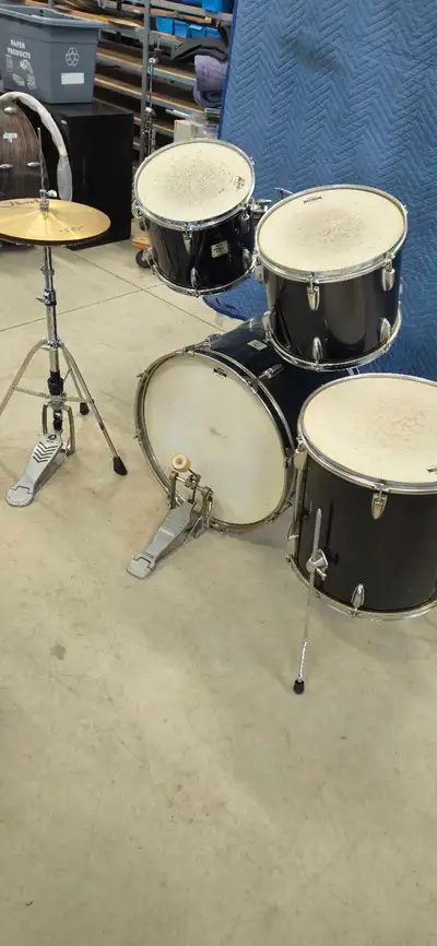 drum set Yamaha , View more