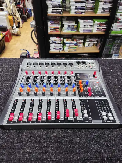 Console de son , View more