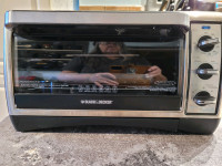 Black and Decker Toaster Oven