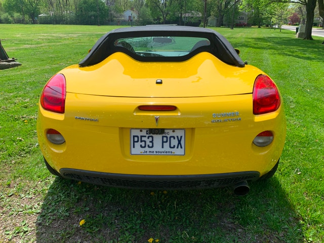 PONTIAC SOLSTICE — photo 4