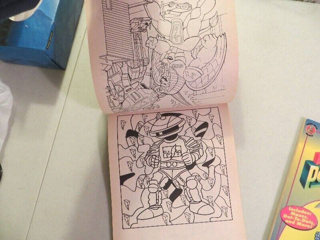 POWER RANGERS ACTIVITY / COLORING BOOKS in Toys & Games in Belleville - Image 4