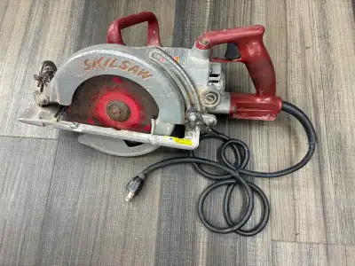 Skilsaw SHD77M Worm Drive Circular Saw, View more