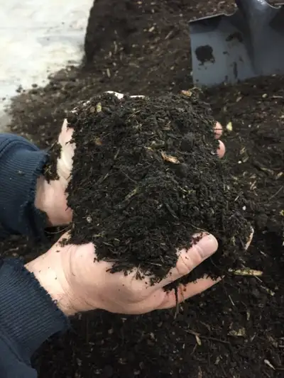 50/50 Garden Mix & Topsoil SPRING SPECIAL!! PLANTERS 50/50 GARDEN MIX on sale $35/yrd 12yrd loads FR...