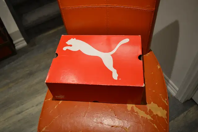 Mens Ltd Puma Godzilla Sneakers Terror King Mint Size 9 in Men's Shoes in Oshawa / Durham Region - Image 9