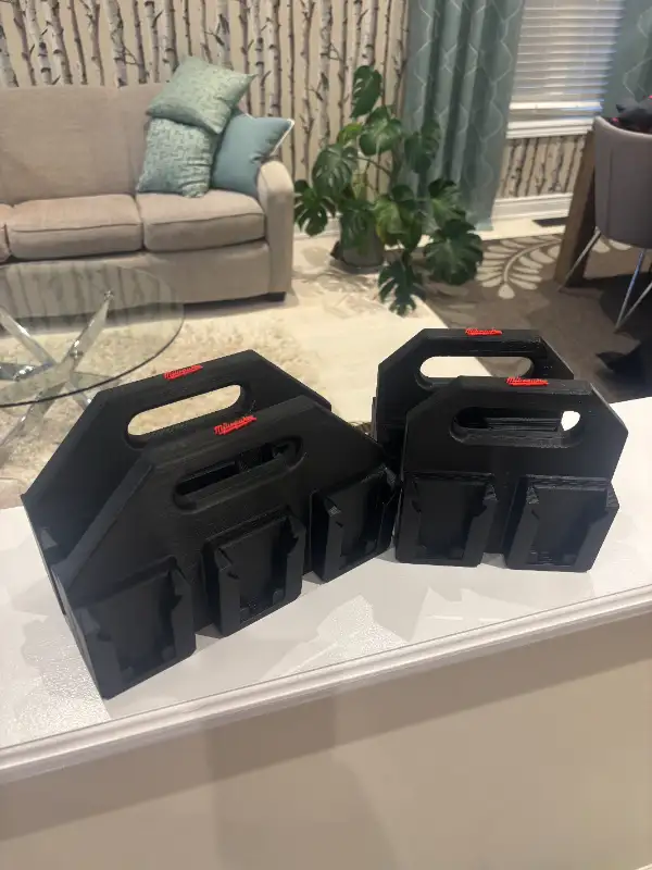 Brand New Milwaukee M18 Battery Caddy Holder 4 or 6 Pack Packout in Power Tools in Markham / York Region - Image 4