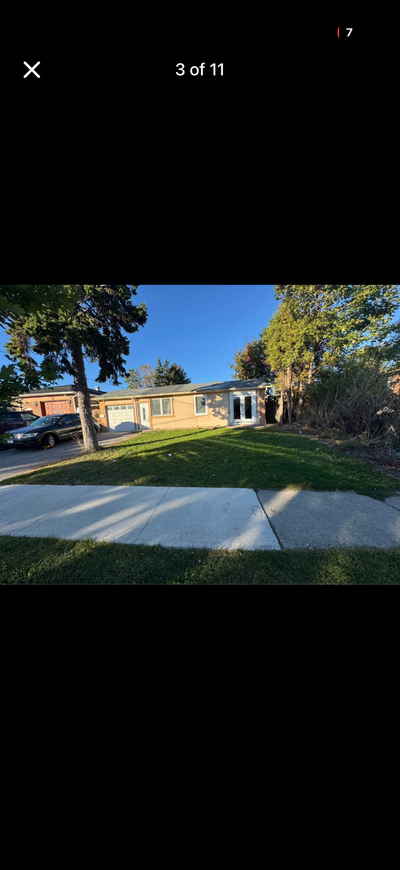 1 Bed-room available for 2 Professional. From June 1 on sharing 400$ rent + utility. Includes - Heat...