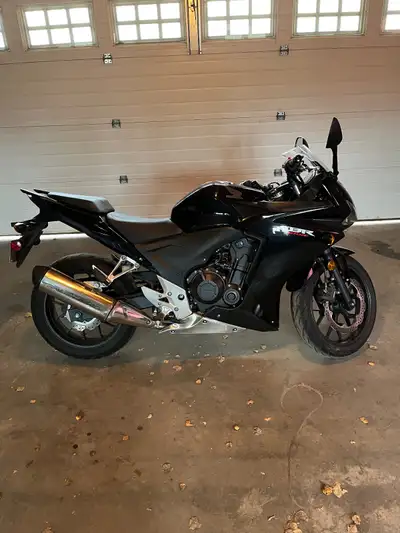 2013 CBR500R for sale. Purchased the bike in 2017, am second owner. Bike has never been dropped and...