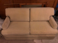 Vintage 1988 couch sofa. I deliver.