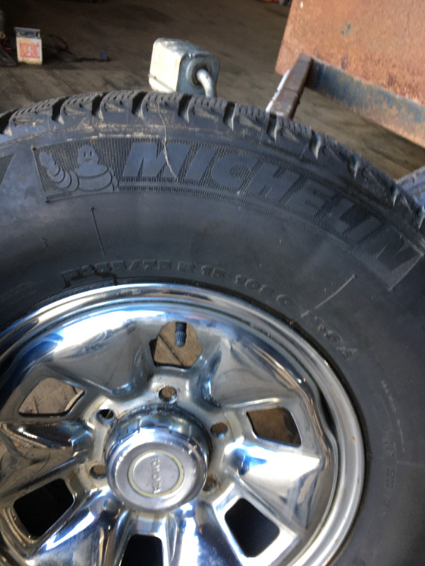 15" Snow  Tires  on 6 bolt rims in Tires & Rims in Trenton - Image 4