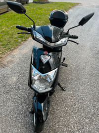 Daymak Vienna Electric Scooter