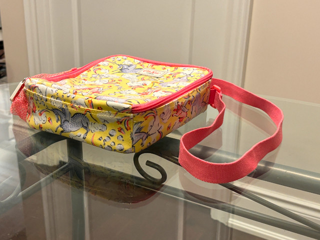 Cath Kidston Kids Yellow Unicorn Lunch Bag – Brand New Condition in Kids & Youth in City of Toronto - Image 4