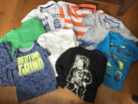 9 PIECES CARTER’S SIZE 7 CLOTHING