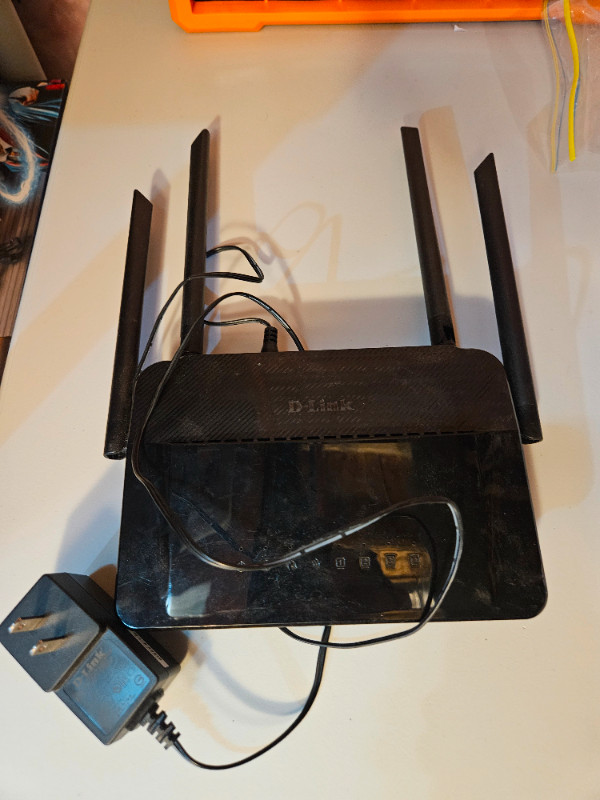 D-Link DIR-822 Router, Dual Band Gigabit router. in Networking in Kingston