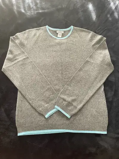 MEN’S CASHMERE SWEATER, View more