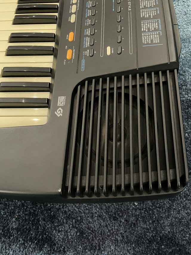 Roland Vintage E-36 Keyboard in Pianos & Keyboards in Markham / York Region - Image 4