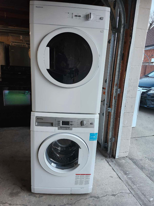 Washer and dryer BLOMBERG 2018.Apartment size 24". in Washers & Dryers in Mississauga / Peel Region