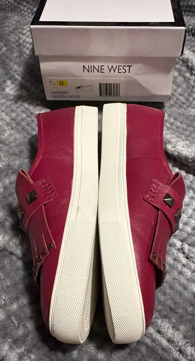 NIB Women's Leather Nine West Studded Slide-On Magenta Shoes 7.5 in Women's - Shoes in Calgary - Image 7