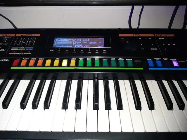 Roland Jupiter 50 in Pianos & Keyboards in Strathcona County - Image 4