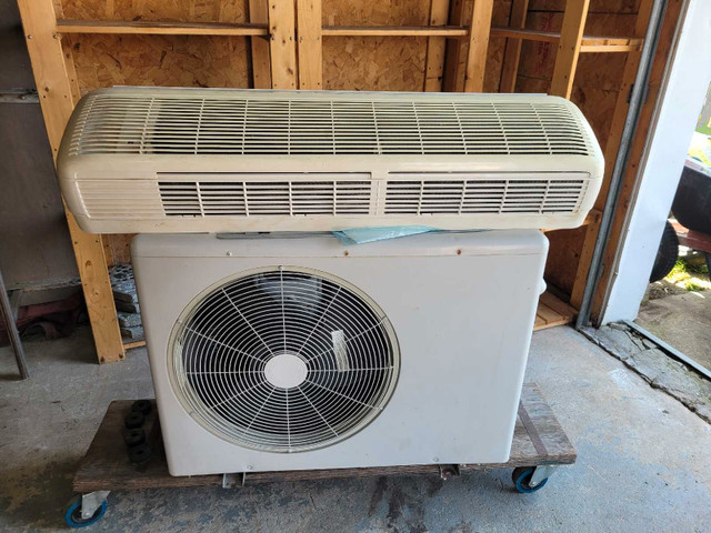23K BTU Split Unit in Other in Leamington