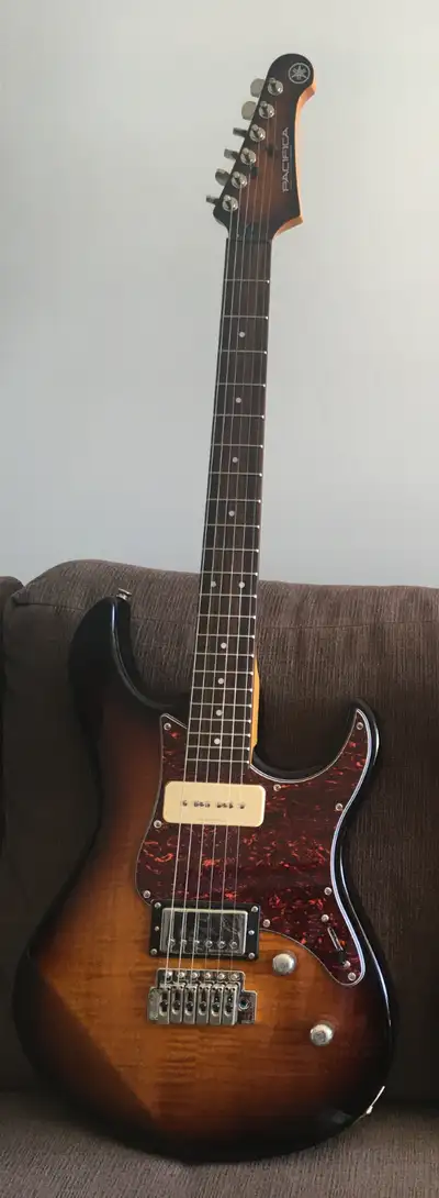 Yamaha 611 VFM guitar, View more