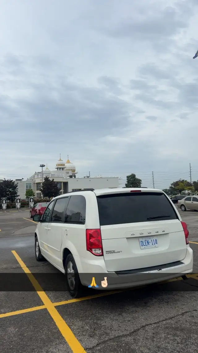 Delivery Driver for Amazon Parcels 