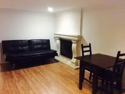 ONE PERSON ONLY Leslie Sheppard 5 min walk to subway utilities not included (30% of total bill - $60...
