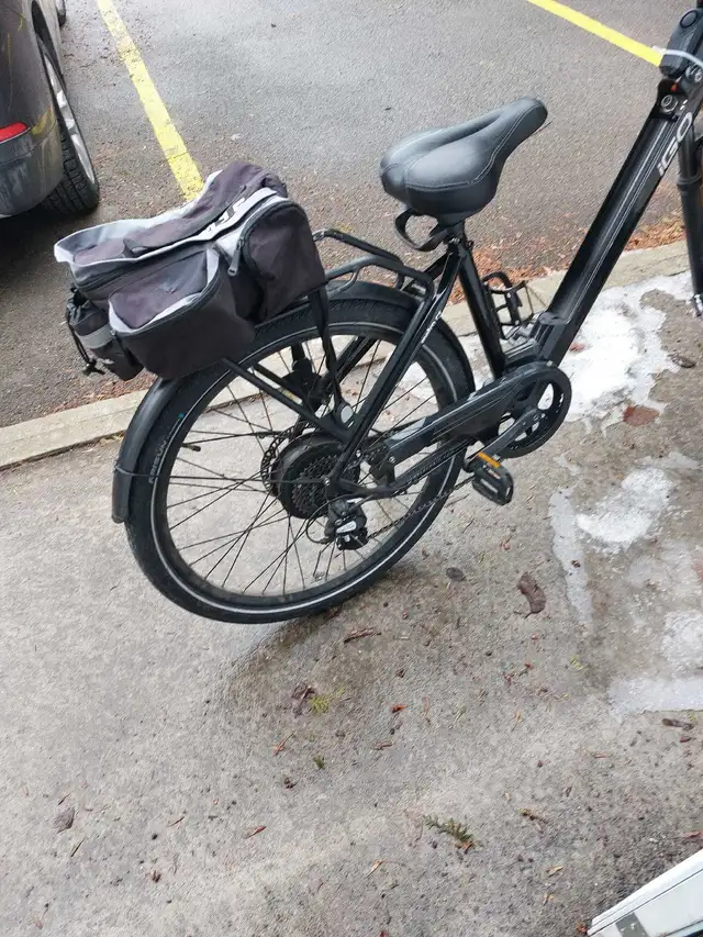 iGO Metro CX in eBike in Longueuil / South Shore - Image 5