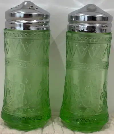 Depression Glass Salt & Pepper Shakers, View more
