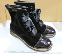 DR MARTEN Gracie Velvet Patent   Leather Boot  ⎮Womens 7 US