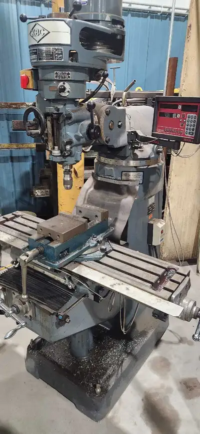 Bridgeport style milling machine with name brand digital readout and vise. Excellent condition. $550...