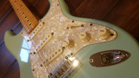 2007 Fender Stratocaster ''CUSTOM SHOP'' (DAPHNE BLUE!!!!)