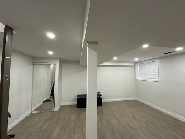 Handyman - 4372231231603224678597939205