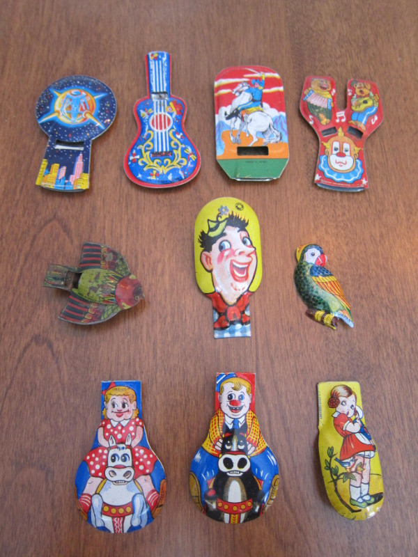 lot de sifflets &, clickers  Japan, Usa West Germany 1950 dans Art et objets de collection  à Longueuil/Rive Sud