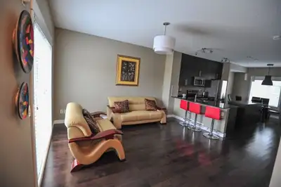 2 DREAM METICULOUSLY CONDO FOR RENT