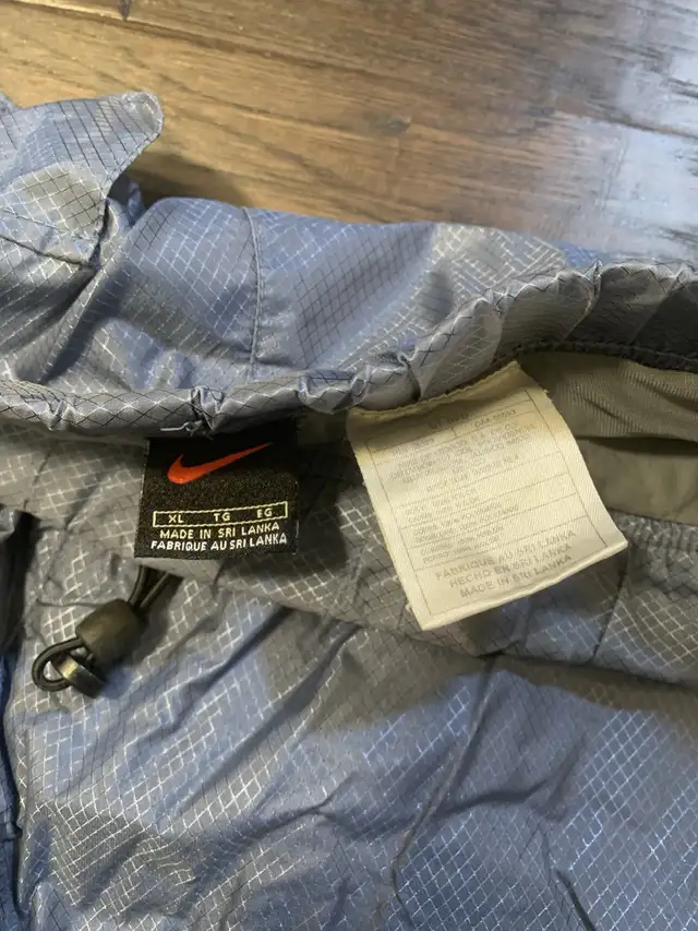 VINTAGE NIKE UPTEMPO PANTS SIZE XL in Men's in Mississauga / Peel Region - Image 7