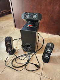 Logitech X530 speaker with subwoofer