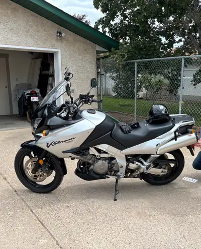 Done touring? Will pair fairly for the right ones. Looking for engine guards, rack frames (who sells...