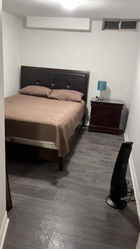 A private room is available near Durham College only for girls